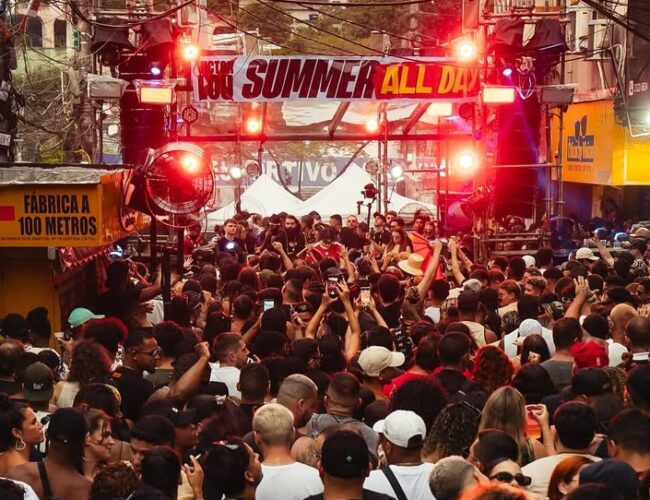 Resgate da essência: Summer All Day na Rocinha leva a música eletrônica de volta às origens e cumpre papel social importante