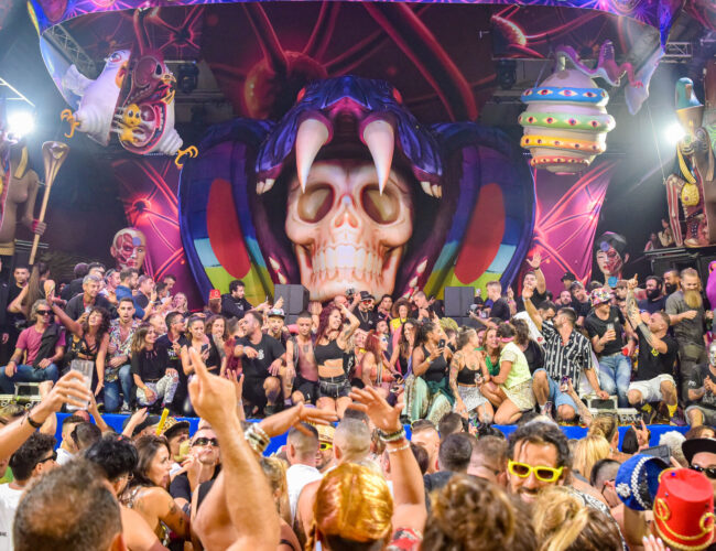 Festa com mais de um século de herança, elrow estreia em Minas Gerais no Club 415 este sábado