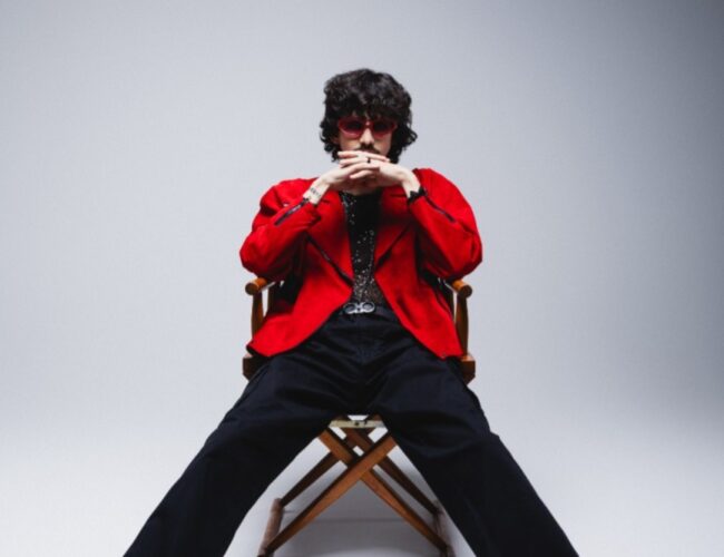 Ácido, acelerado e enérgico, HeyDoc! chega à gravadora internacional Low Ceiling com “Frequencies”