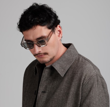 Öwnboss transforma visão artística em selo próprio e estreia a No Signal Collective com “Selecta”