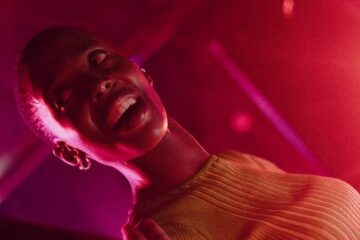 MMiNO, plataforma global da sul-africana DESIREE escolhe o Edifício Martinelli para sua aguardada estreia no Brasil