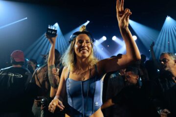 Novo relatório da IMS revela que as DJs mulheres representam apenas 15% dos usuários da AlphaTheta