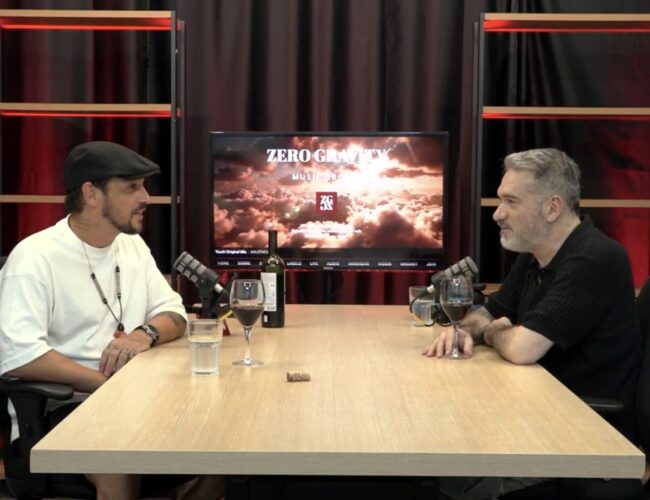 Show e Entrevista: DJ Meme faz a estreia da Zero Gravity Station e Zero Gravity Talks, novos projetos de Zeo Guinle